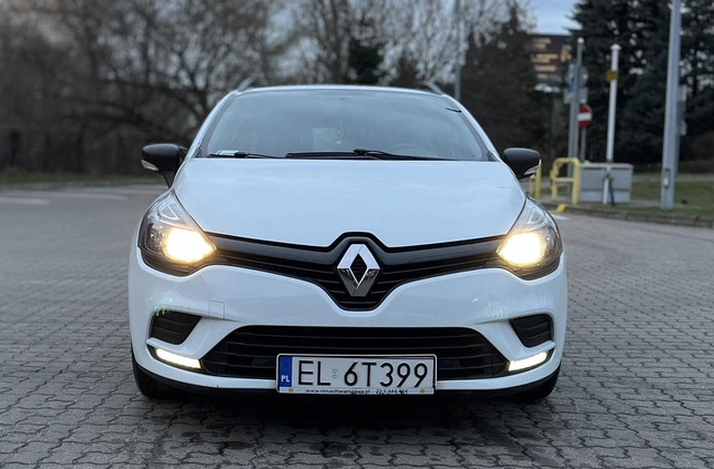 Renault Clio cena 37000 przebieg: 65000, rok produkcji 2017 z Łódź małe 154